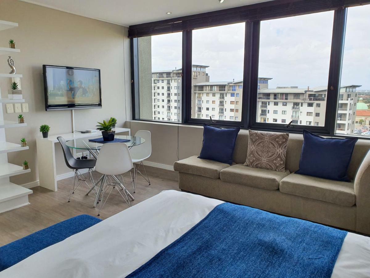 Manhattan Luxury Apartment Cape Town